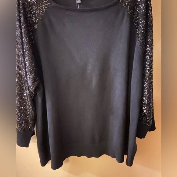 Cable & Gauge black crewneck sweater with sequences on sleeves - 2X (plus) -NWT - Picture 8 of 14